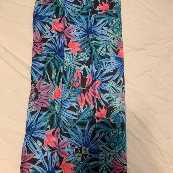 Bundle - Picture 2 of 6